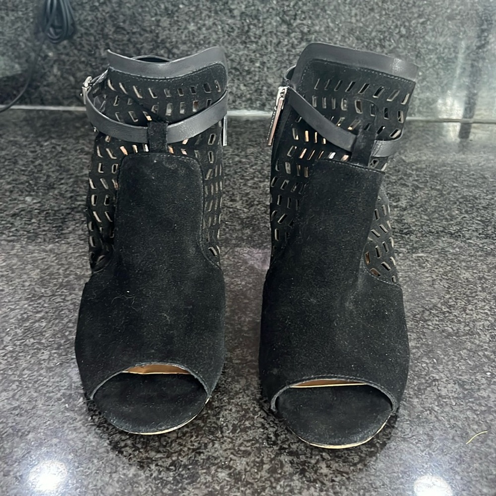 Woman’s shoes